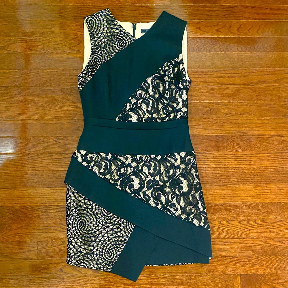 BCBG Maxazria Dress (Dalia)   size 4